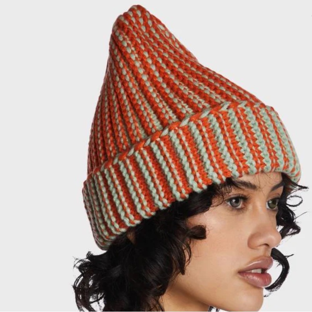Dolls Kill Ombré Ribbed Knit Beanie in orange & mint green - Picture 3 of 4